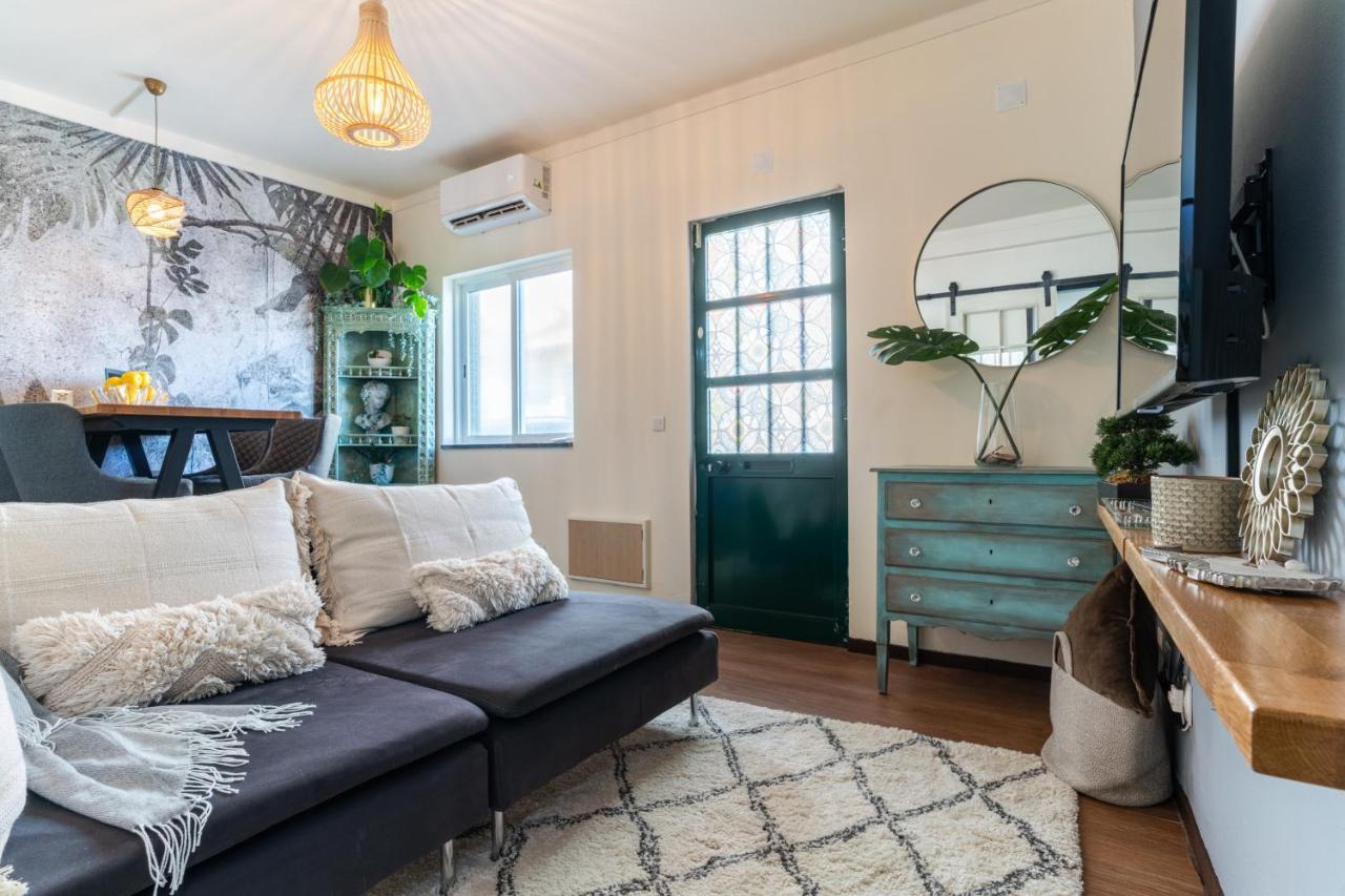 Arty Vintage Townhouse With Rooftop Shower & Sun Loungers Olhão المظهر الخارجي الصورة