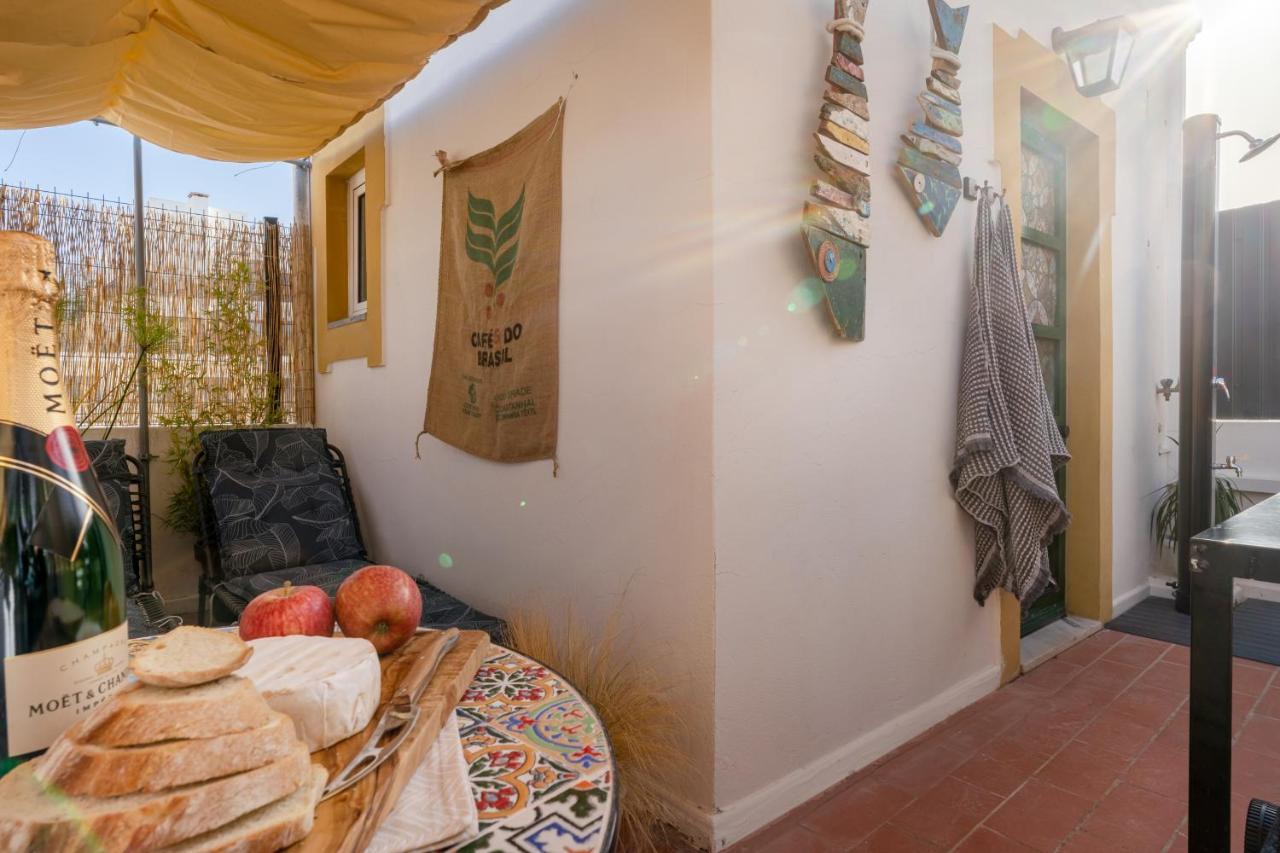 Arty Vintage Townhouse With Rooftop Shower & Sun Loungers Olhão المظهر الخارجي الصورة