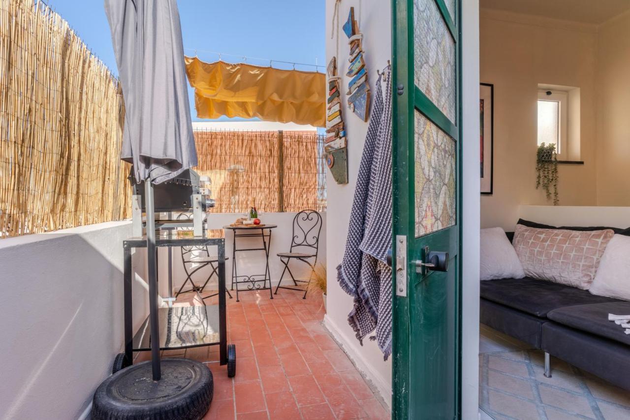 Arty Vintage Townhouse With Rooftop Shower & Sun Loungers Olhão المظهر الخارجي الصورة